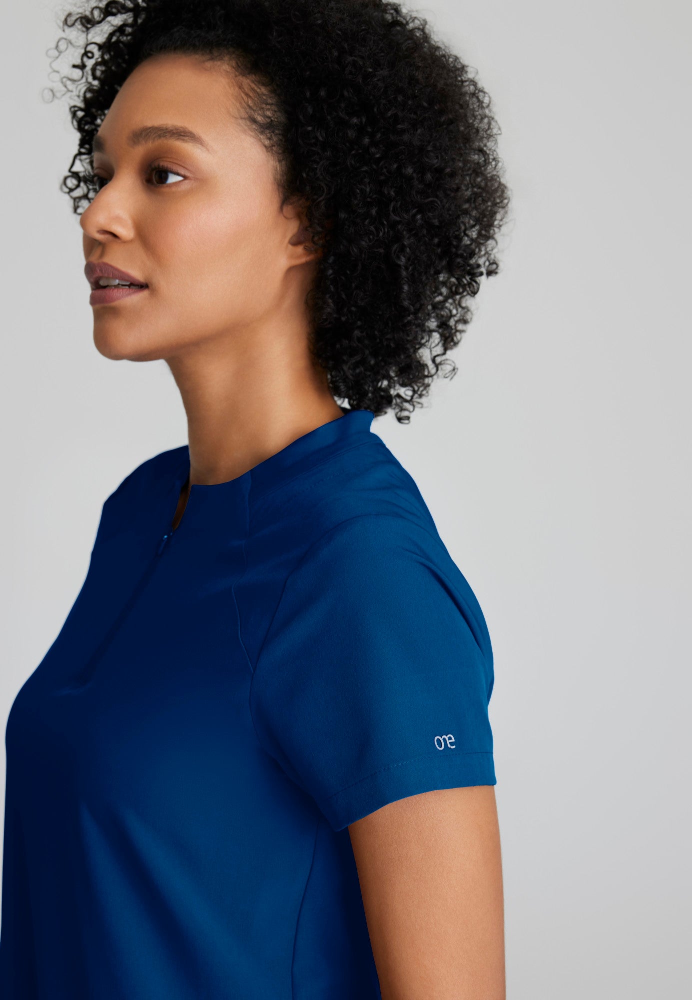 Barco One BOT216 Flux Plus Size 2-Pocket Banded Zip Collar Top