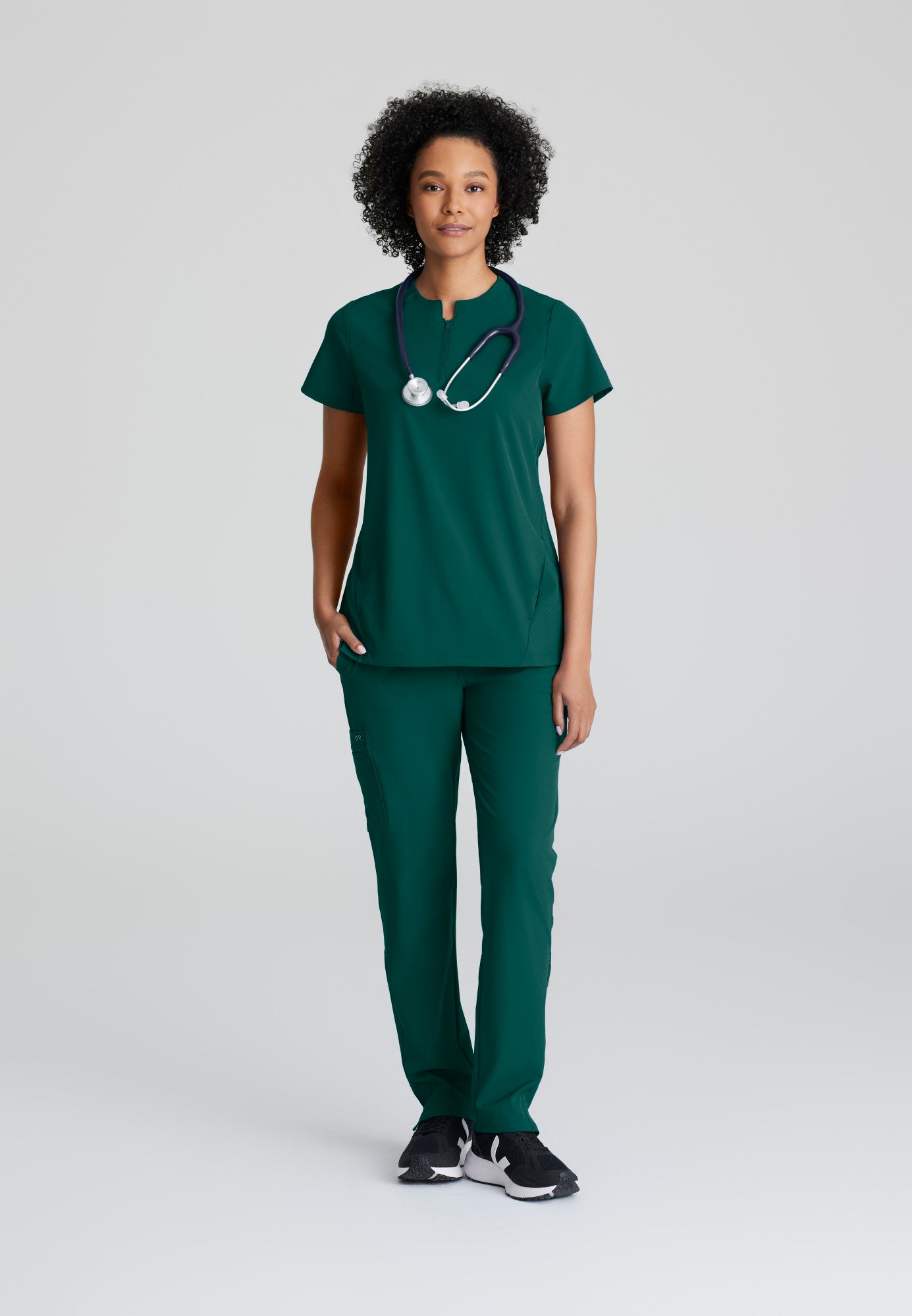 Barco One BOT216 Flux Plus Size 2-Pocket Banded Zip Collar Top