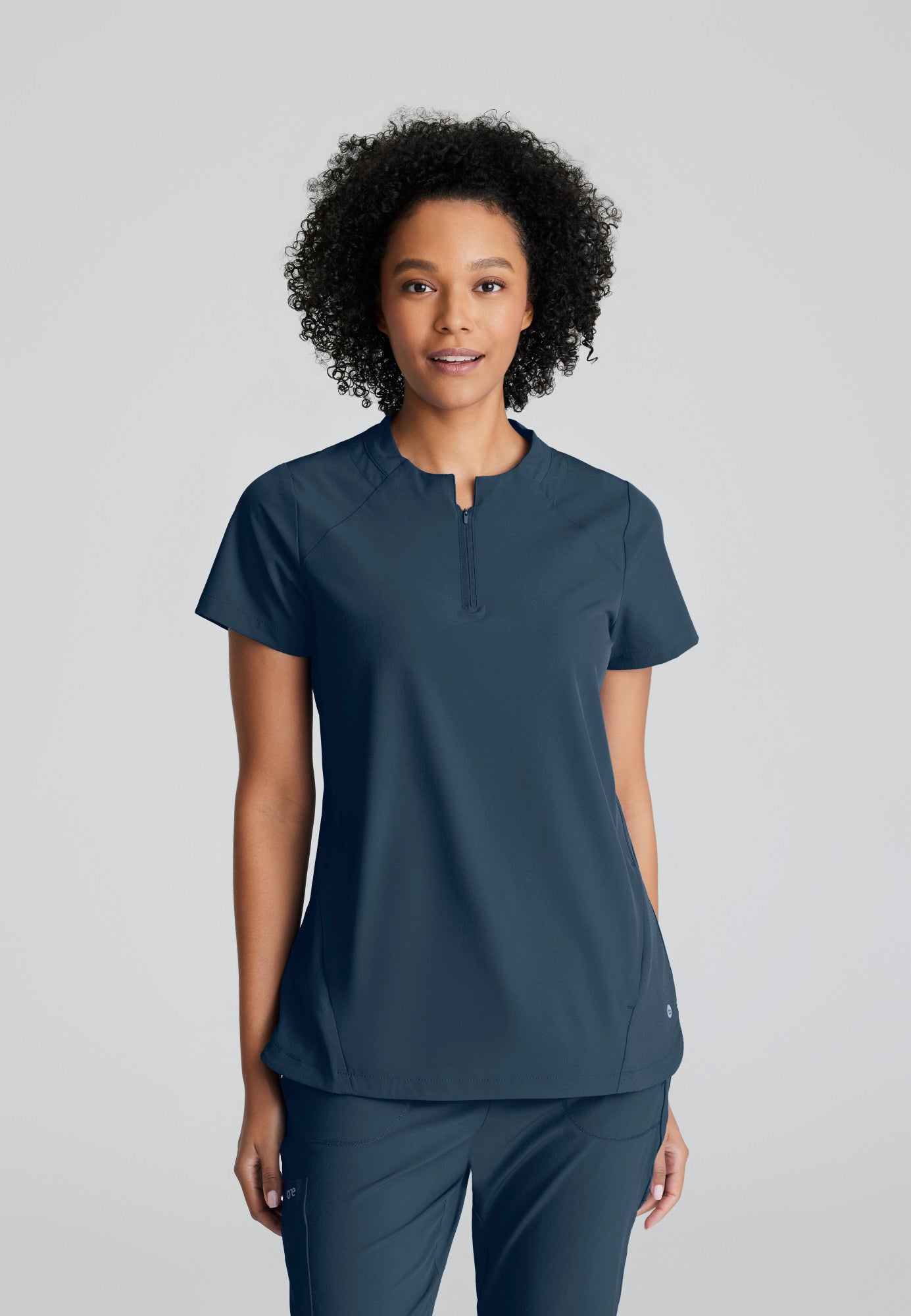 Barco One BOT216 Flux Plus Size 2-Pocket Banded Zip Collar Top