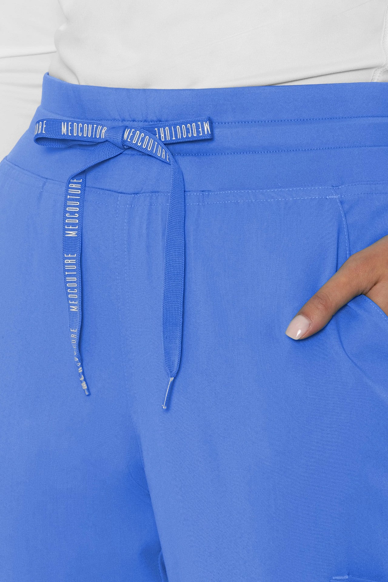 Med Couture Touch 7705 Petite Double Cargo Jogger