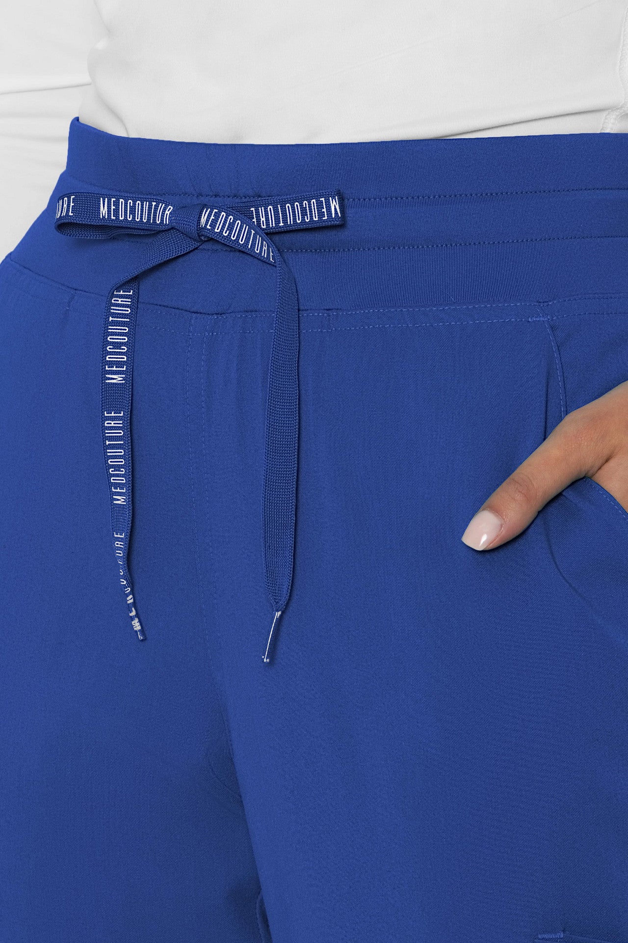 Med Couture Touch 7705 Petite Double Cargo Jogger