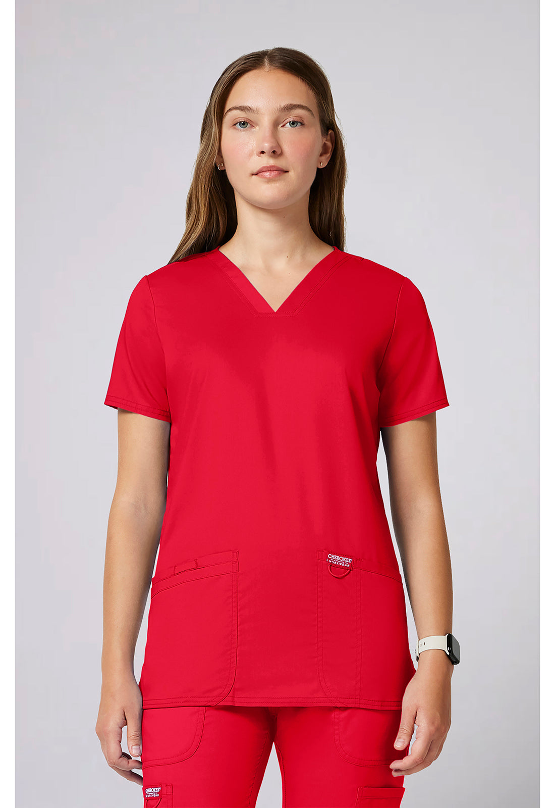 Blusa con escote en V Cherokee Revolution WW620