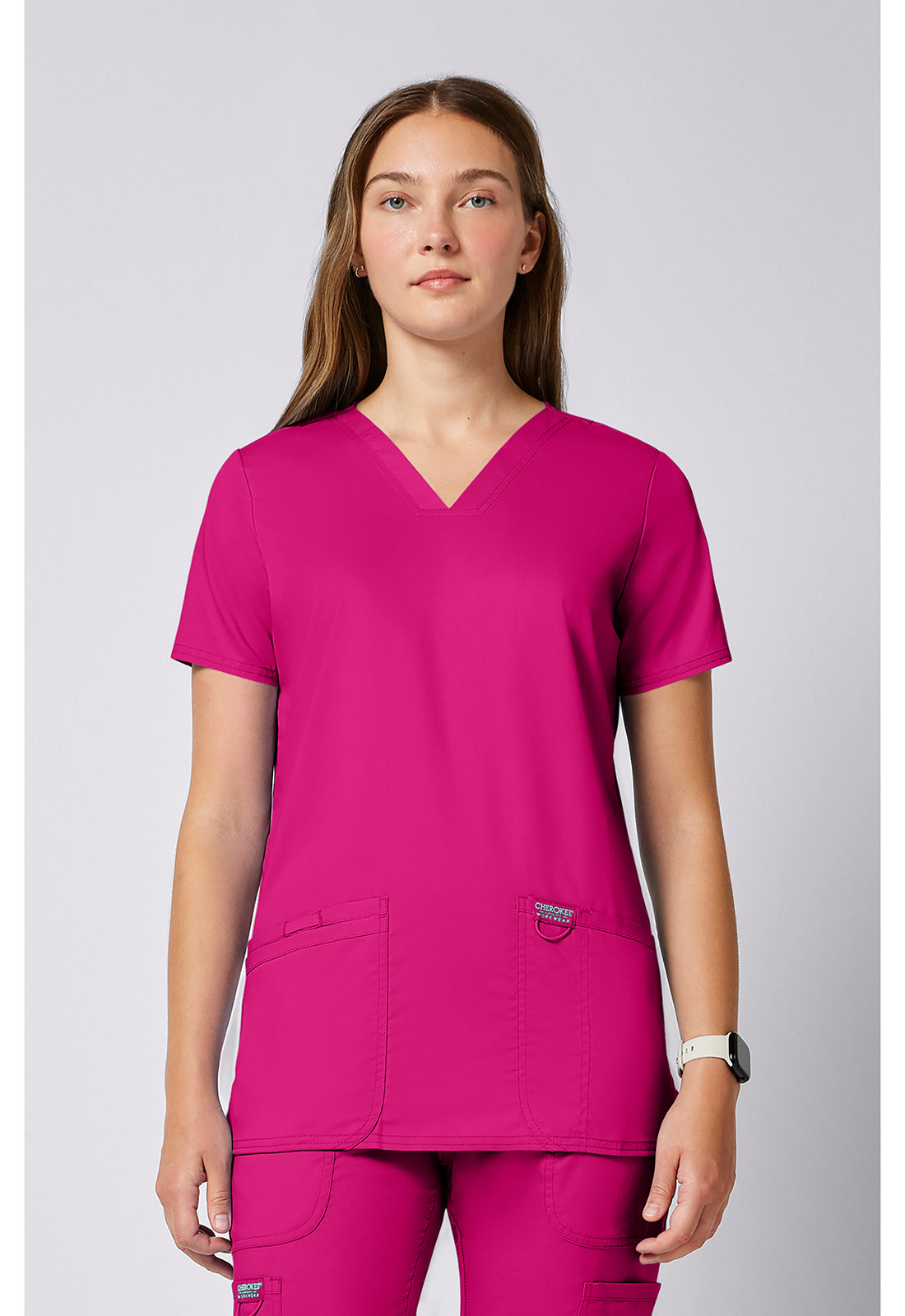 Blusa con escote en V Cherokee Revolution WW620