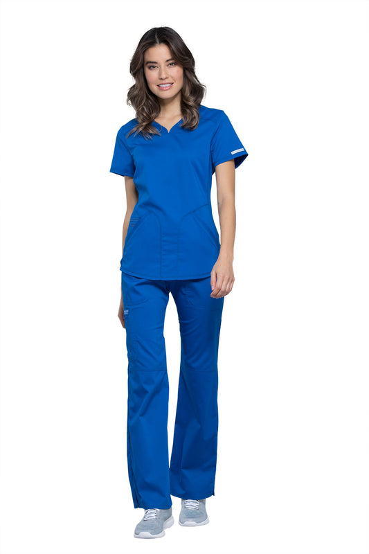 Blusa médica con escote en forma de corazón para mujer Cherokee Revolution WW601