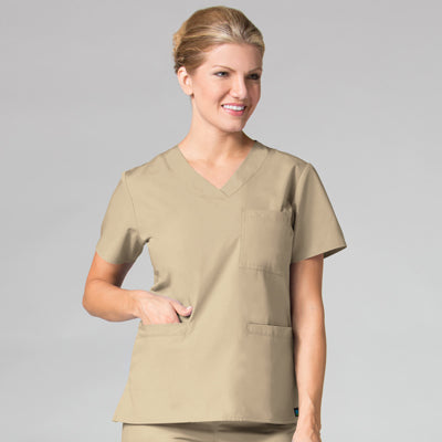 Maevn Core 1626 Curved V-Neck Top