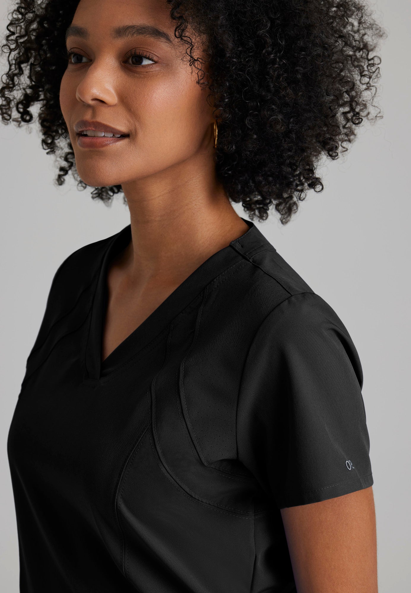 Barco One 5105 Racer 4-Pocket V-Neck Scrub Top