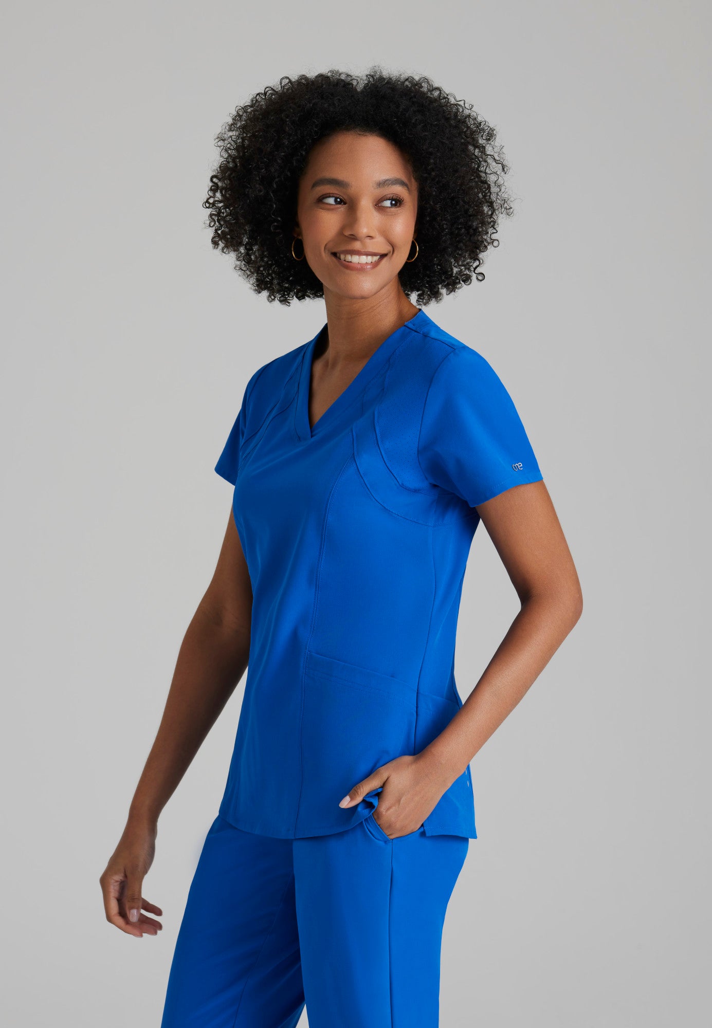 Barco One 5105 Racer 4-Pocket V-Neck Scrub Top
