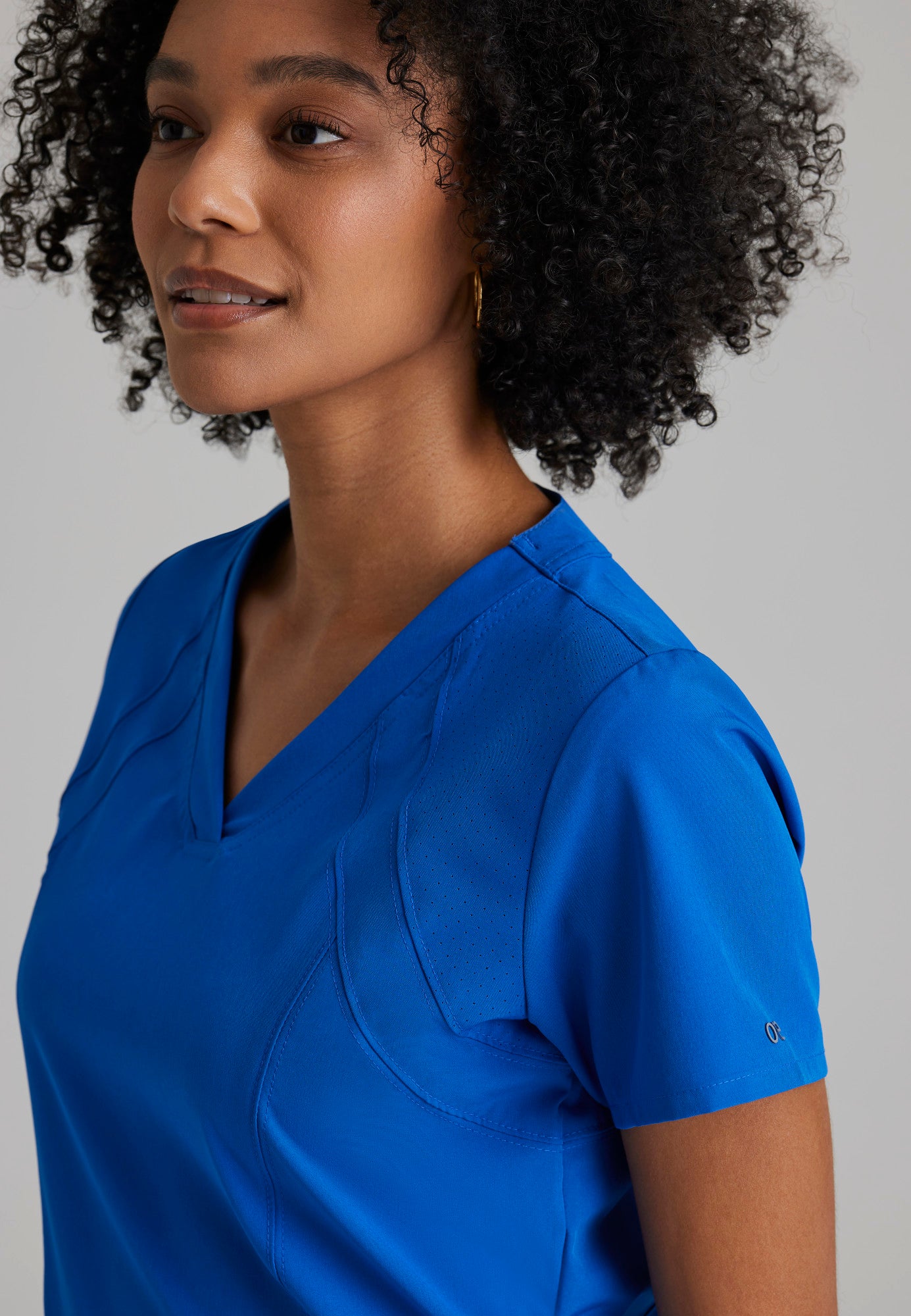 Barco One 5105 Racer 4-Pocket V-Neck Scrub Top