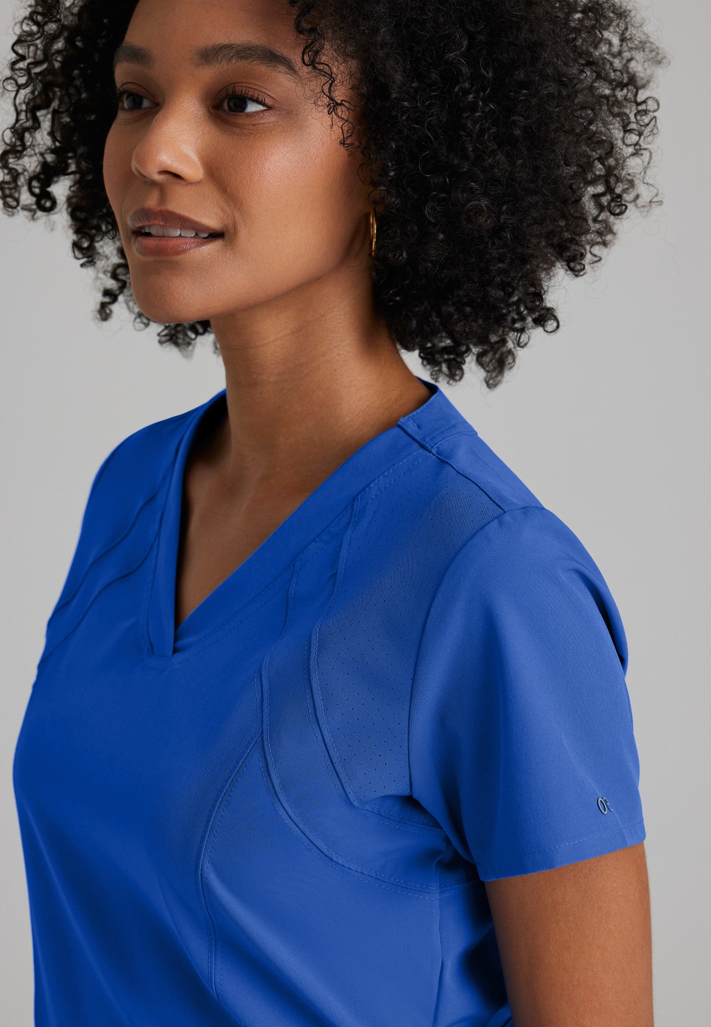 Barco One 5105 Racer 4-Pocket V-Neck Scrub Top