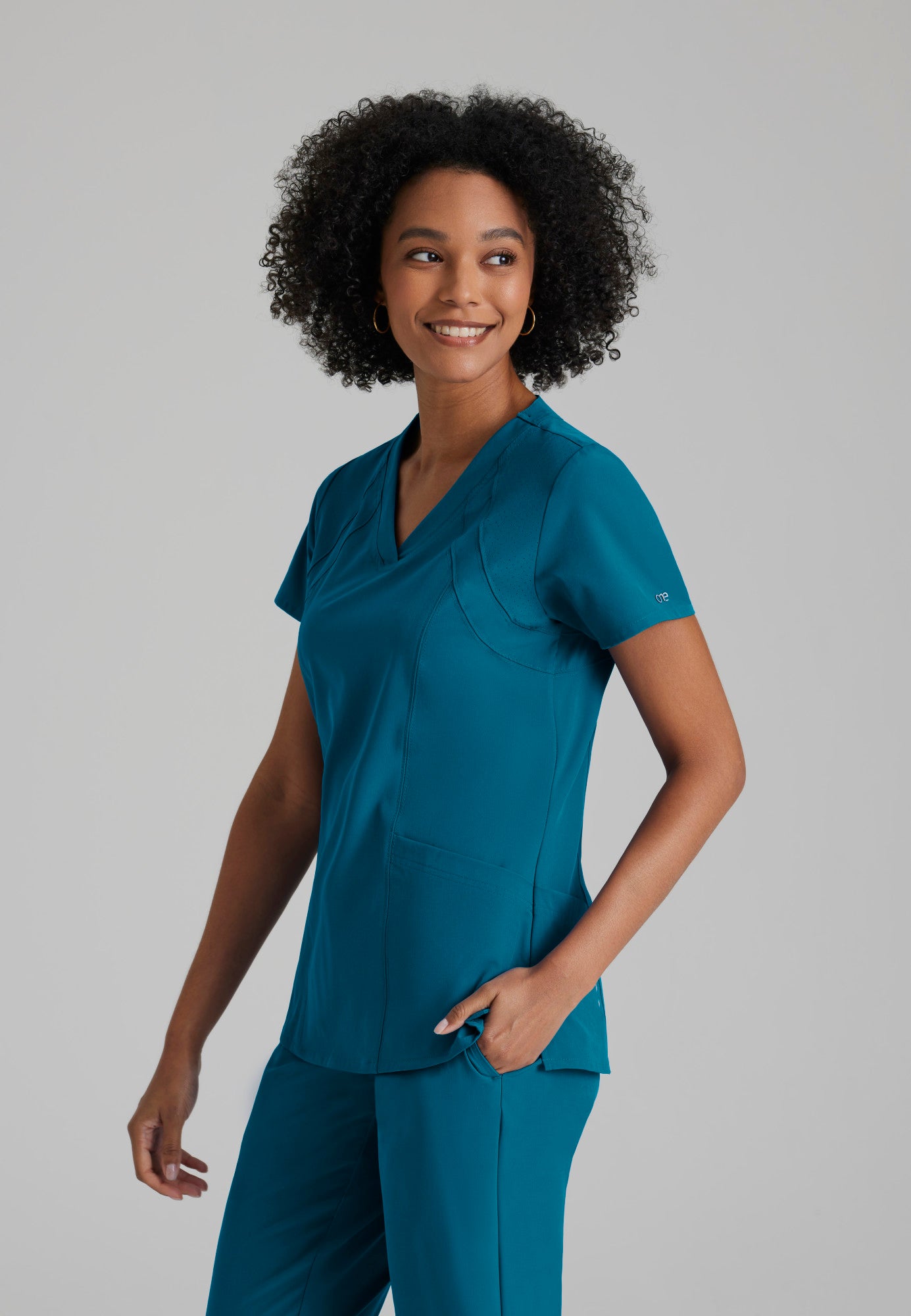 Barco One 5105 Racer 4-Pocket V-Neck Scrub Top