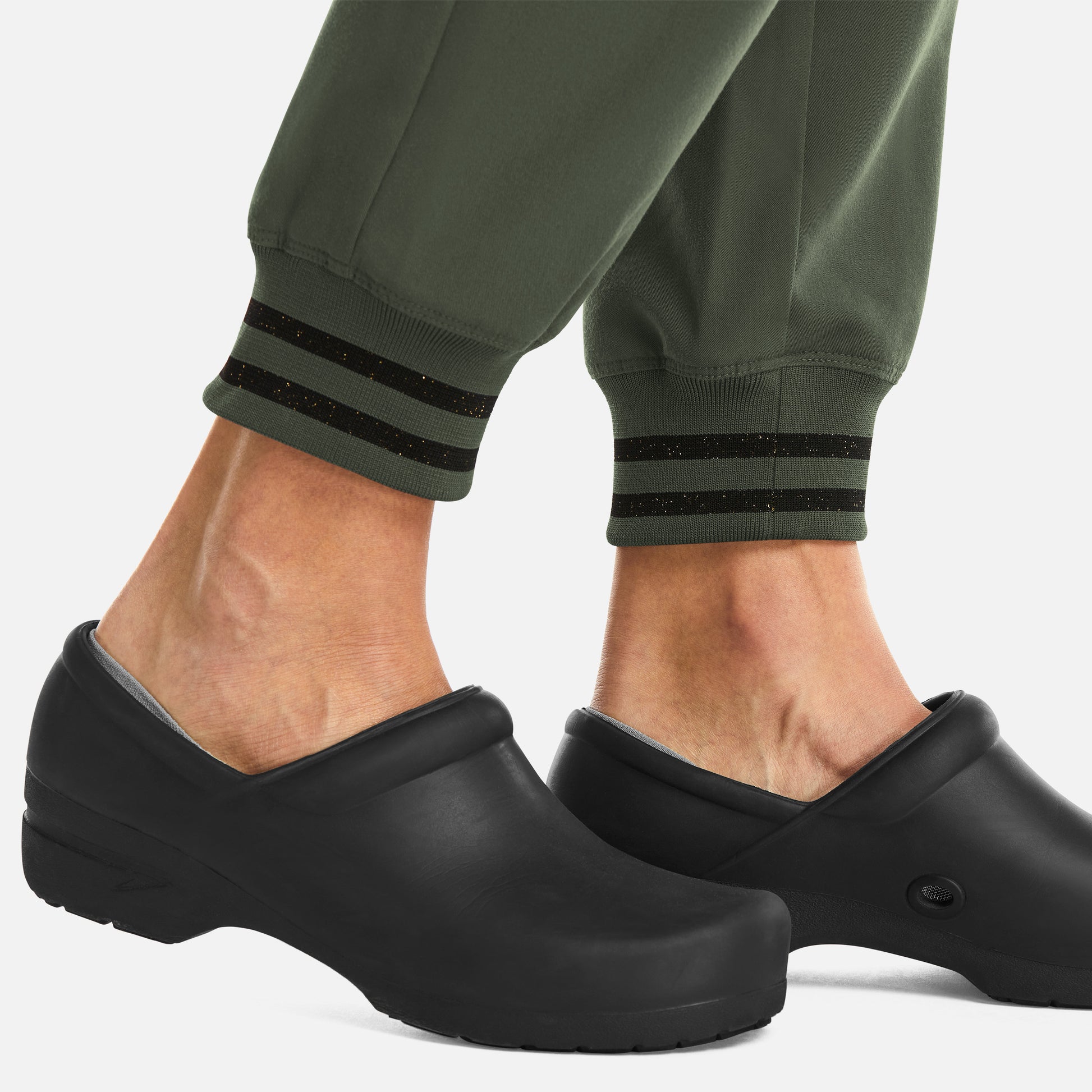 6902 Heather Navy View 13