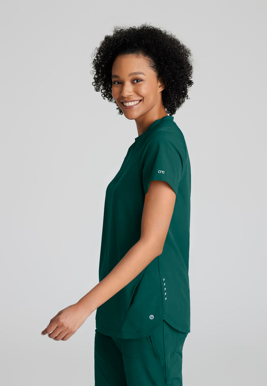 Barco One BOT216 Flux Plus Size 2-Pocket Banded Zip Collar Top
