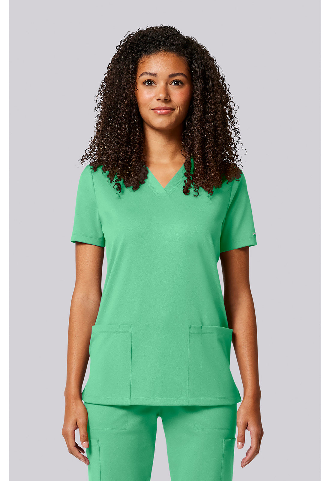 Cherokee Achieve Women's CK832 Women's 2-Pocket V-Neck Top