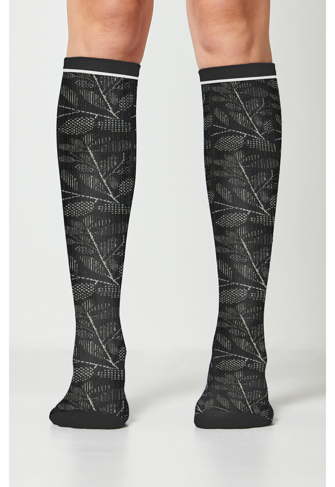 Cherokee Legwear Women's LXSUPPOR Knee High 15-20 mmHg Compression Socks