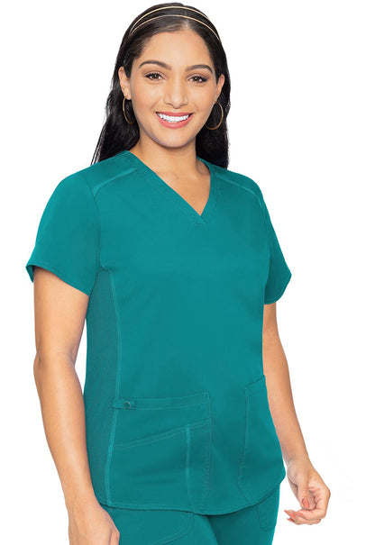 Med Couture Touch Women's MC7459 V-Neck Shirttail Top