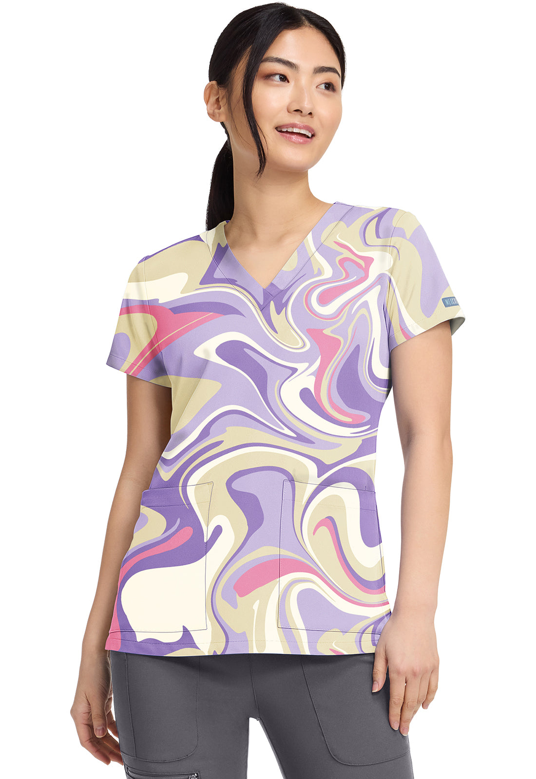 Med Couture Prints Women's MC8564 V-Neck Print Top