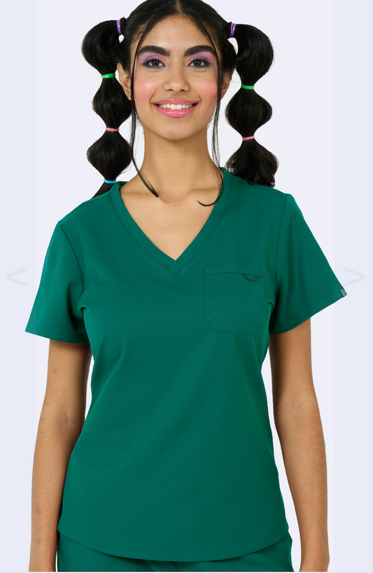 Zavaté Studio 1169 Elevate Tuck-In Top