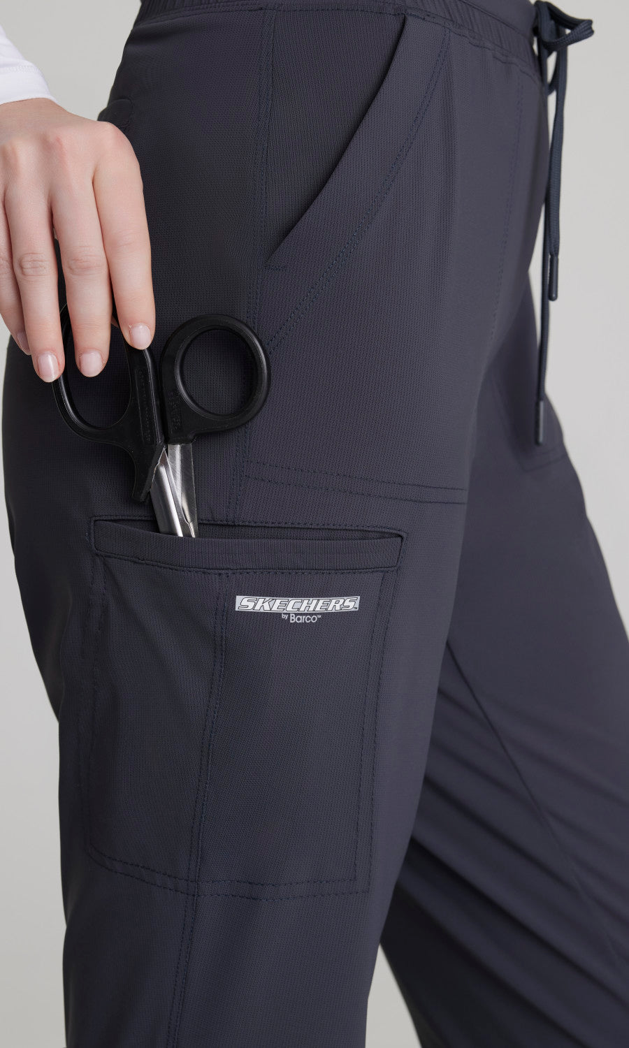 SKP668P Pewter Detail