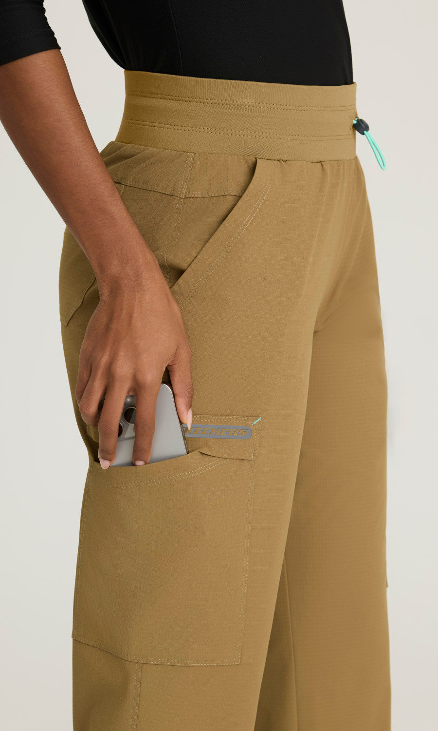 SKP712P Duffle Detail