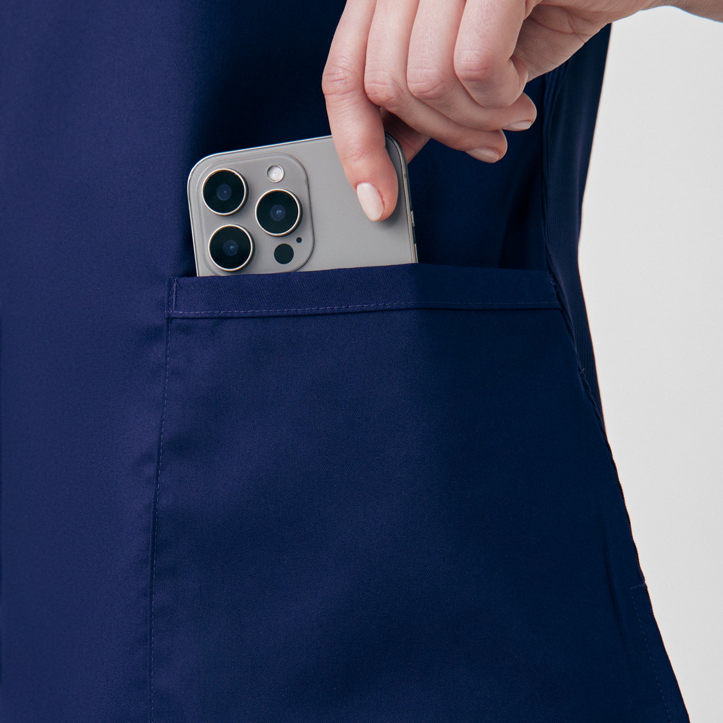 LT105 TRUE NAVY View 6