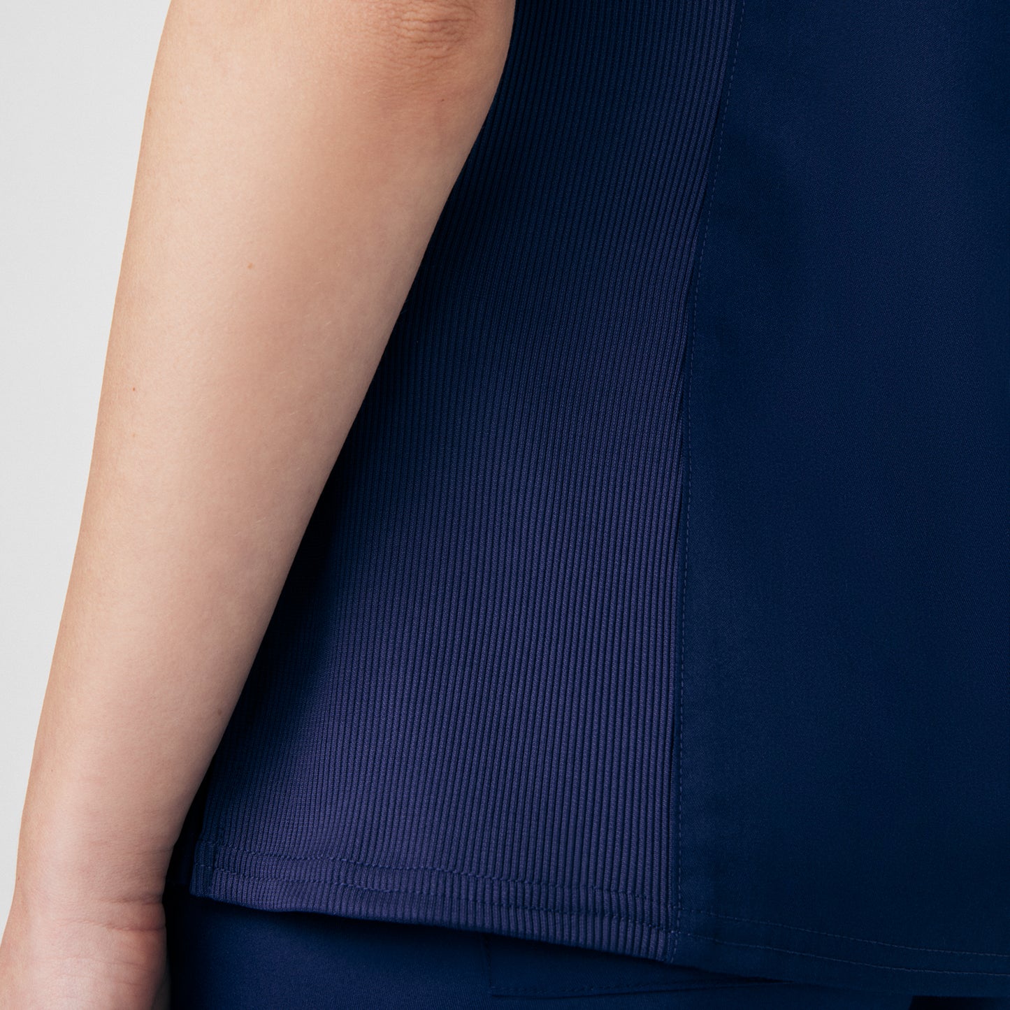 LT105 TRUE NAVY View 3