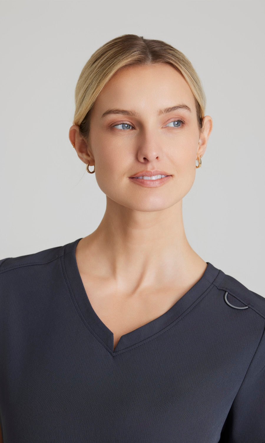 SKT225 Pewter Detail