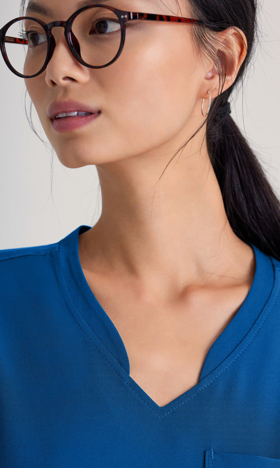 GSST181 New Royal Detail