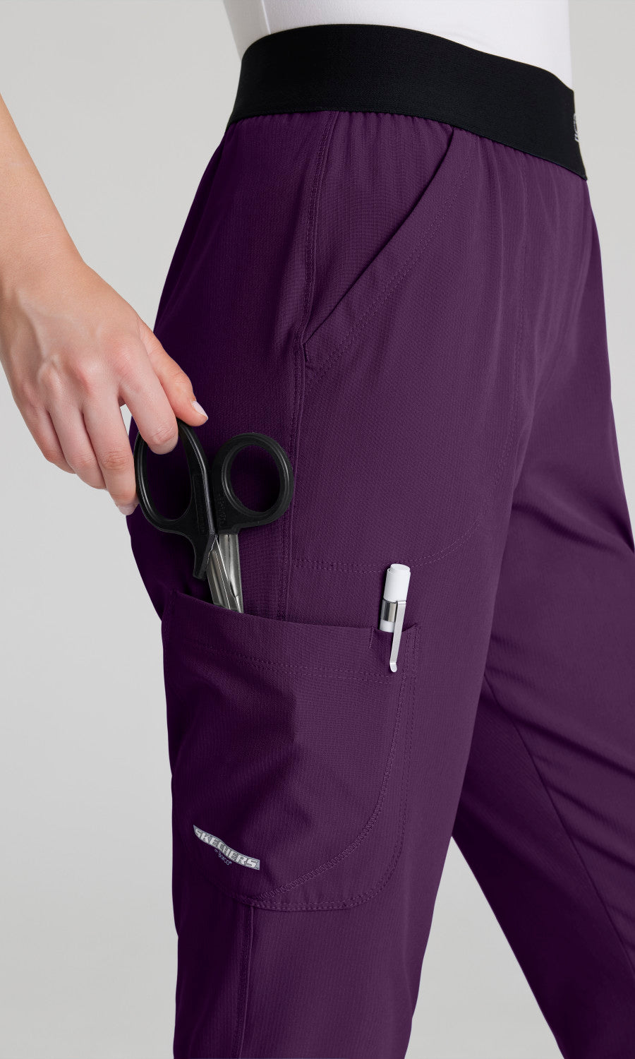 SK202P Eggplant Detail