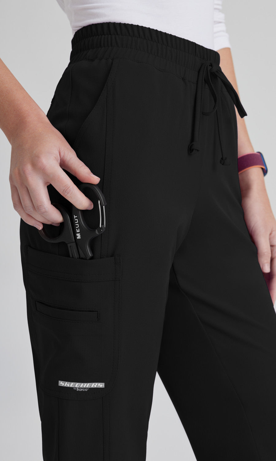 SKP623P Black Detail