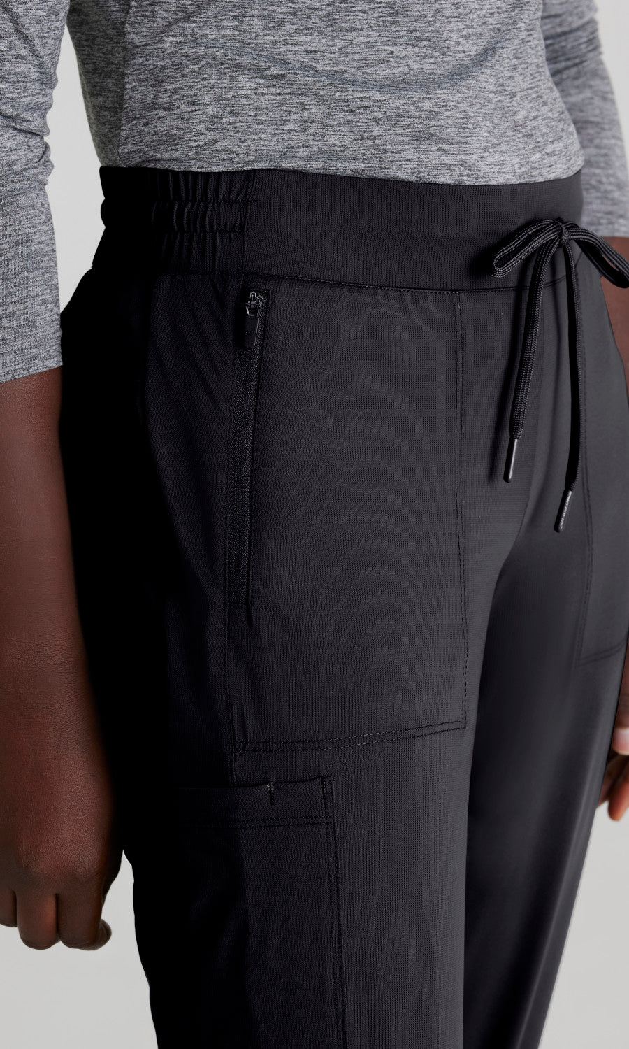 SKP669P Black Detail