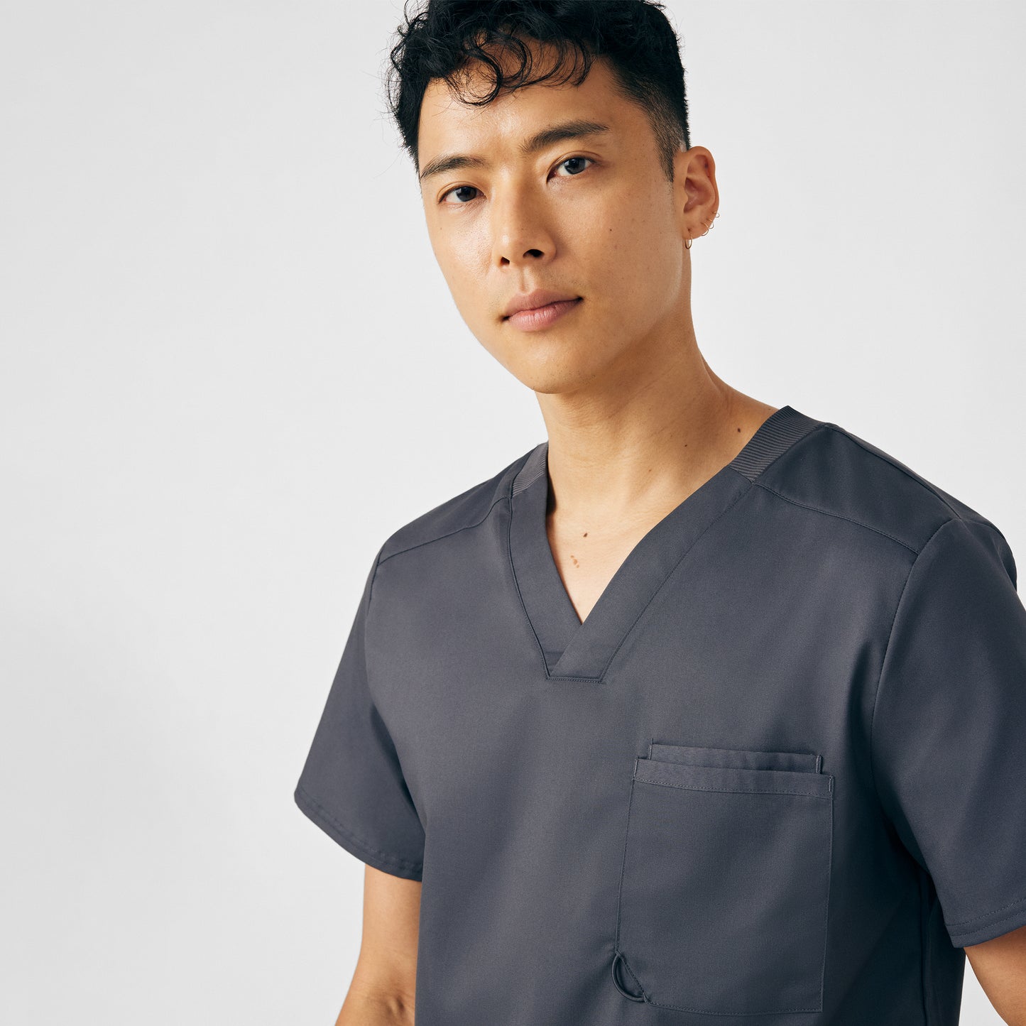 LT108 GRAPHITE View 1