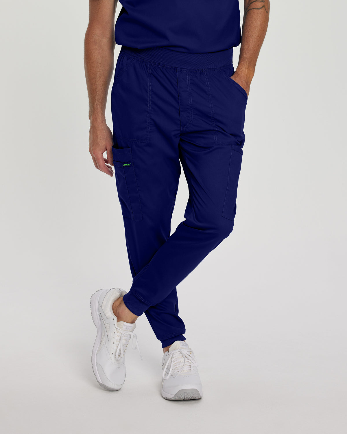 2100PRV TRUE NAVY View 1